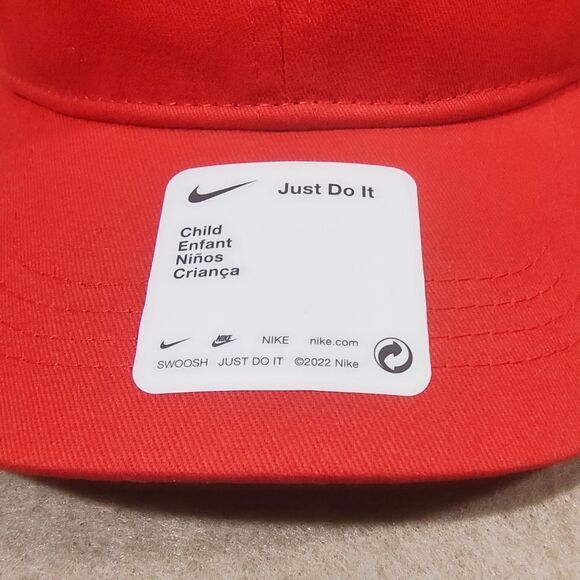 Nike Swoosh Adjustable Kids Red Strapback Cap #U - Picture 3 of 3